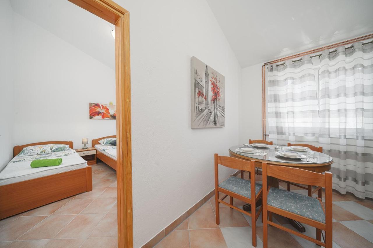 Apartments Markunovic Vodice Exterior foto